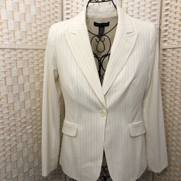 ✅ NEW YORK  & COMPANY 🤎 Blazer - Picture 2 of 7